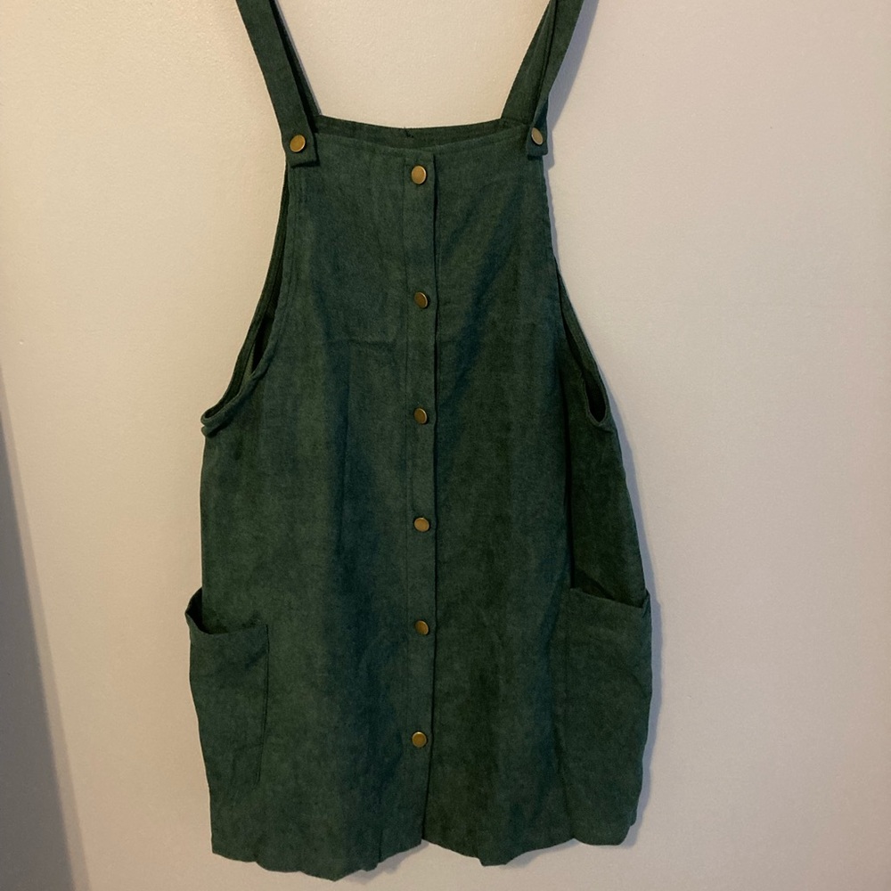 Green jumper